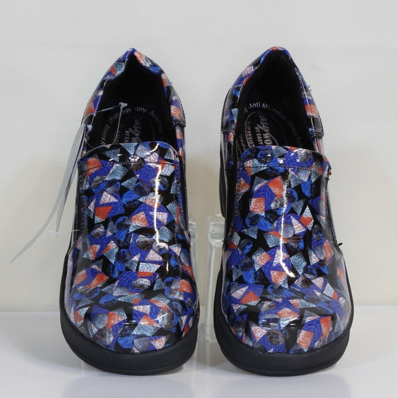 Easy Works by Easy Street Black Appreciate Women's Slip-Resistant Work Shoes NWT - Picture 3 of 12